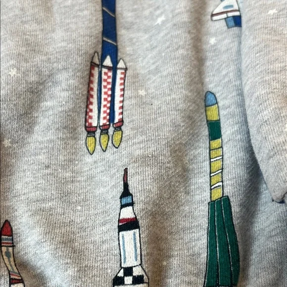 Mini Boden Boys Space Print Crewneck Sweatshirt - Light Gray size 7-8 runs small - Picture 3 of 5